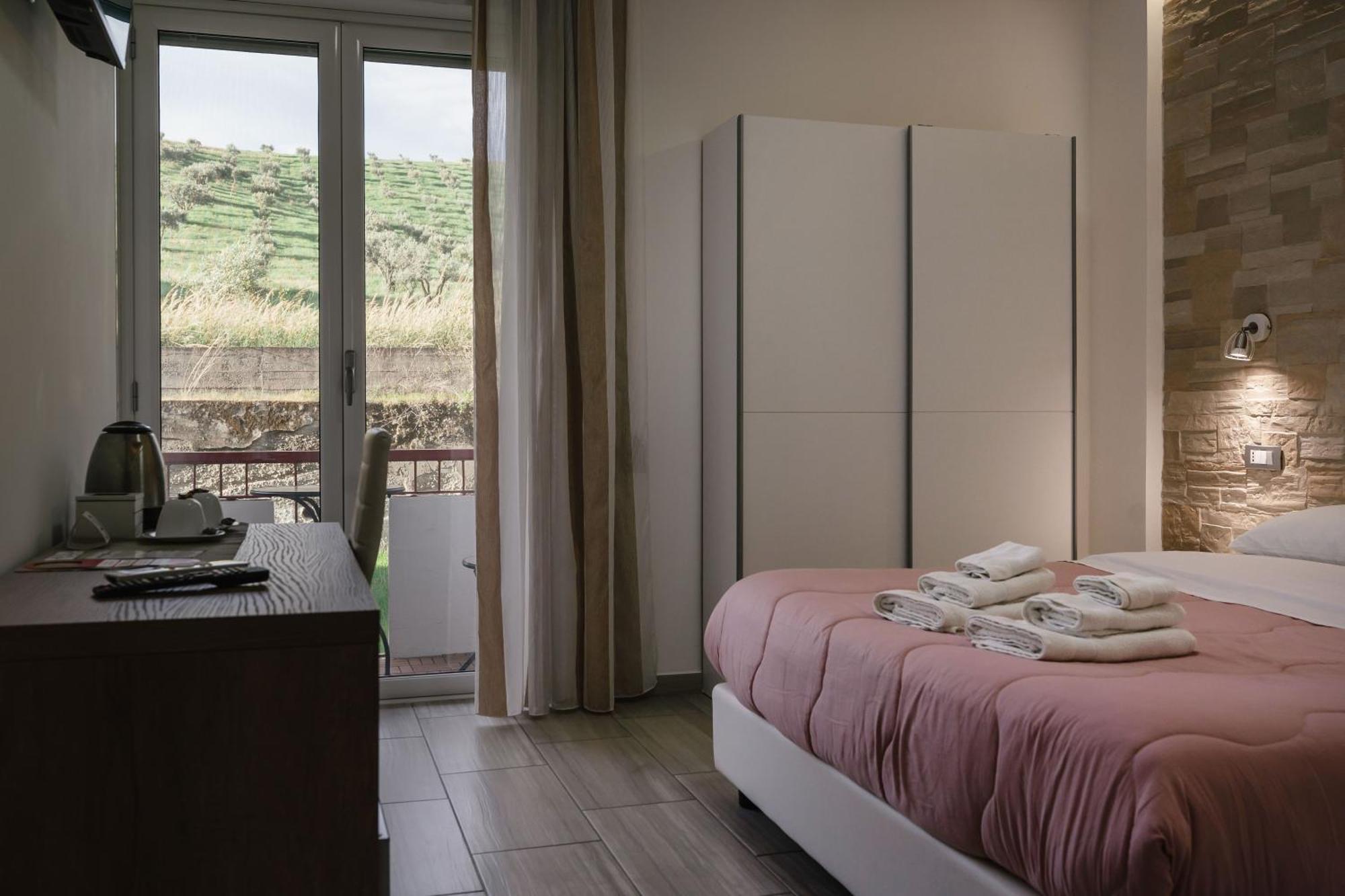 Zaro Suites B&B Catanzaro Luaran gambar